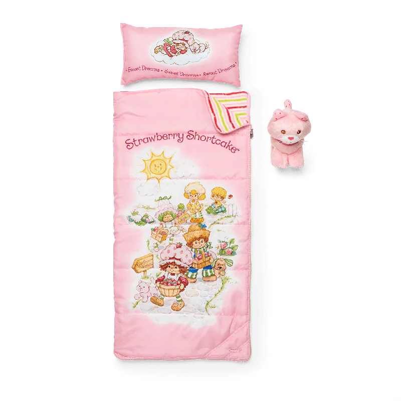 - ​​Christmas pet Christmas clothingCourtney's™ Strawberry Shortcake™ Sleeping Bag Set for 18-inch Dolls (Historical Characters)